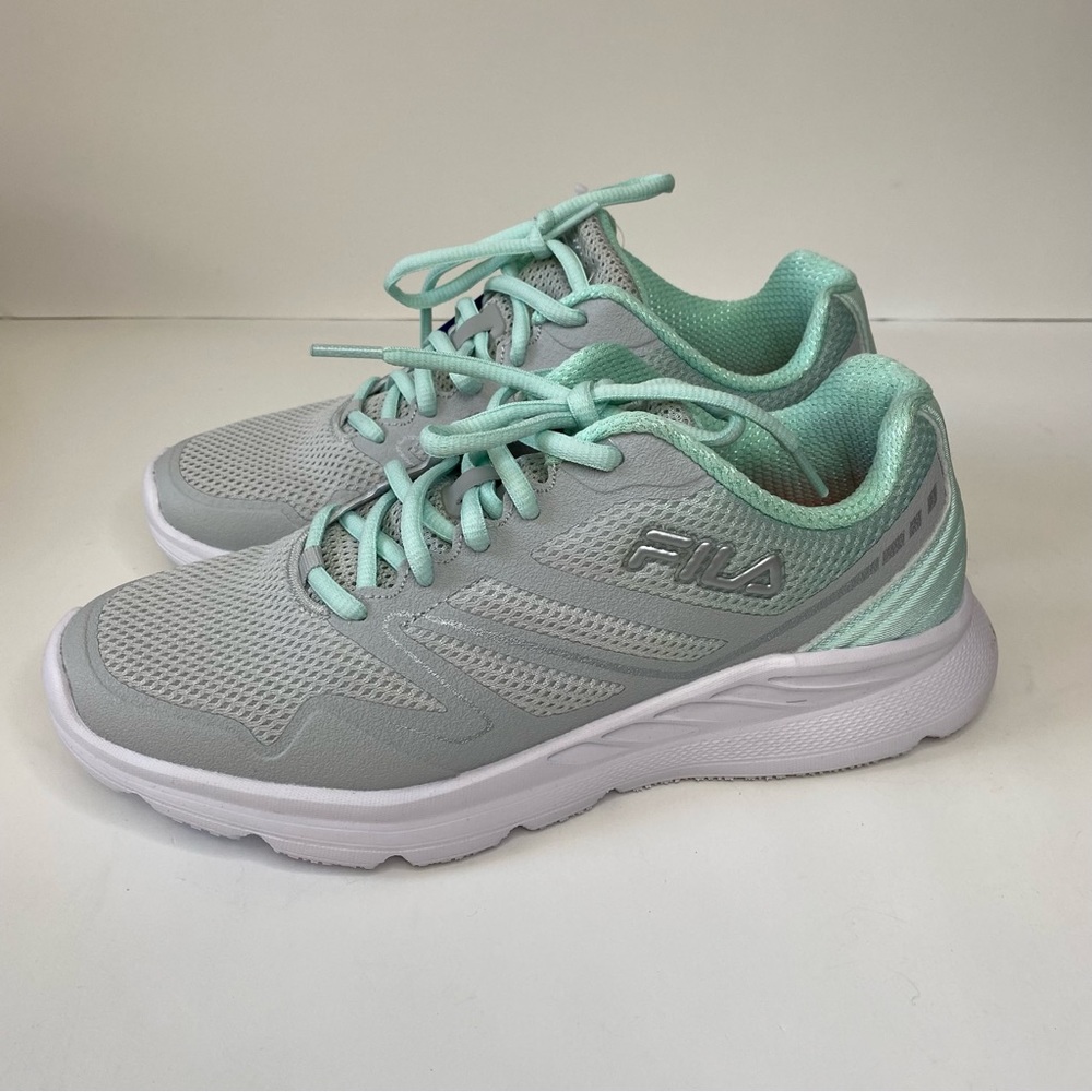 Fila Women's Gray and Mint Athletic Sneakers